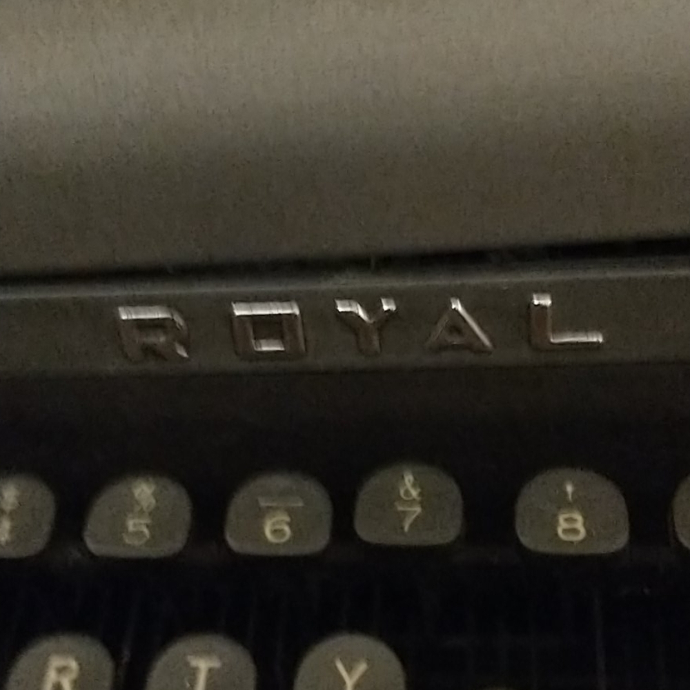 Typewriter antique - Picture 3 of 3